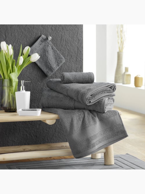 Serviette invité – éponge unie – 500 g/m² – TENDRESSE - Kiabi Serviette invité – éponge unie – 500 g/m² – TENDRESSE - Kiabi