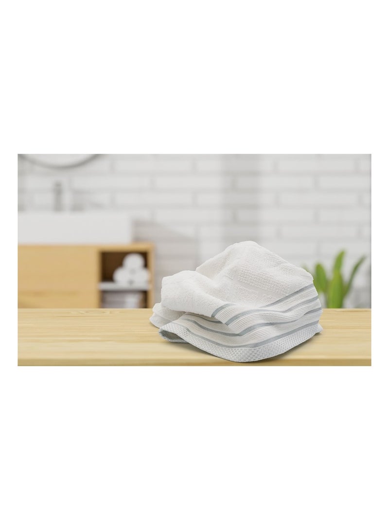 Serviette JACQUARD Blanc - Kiabi