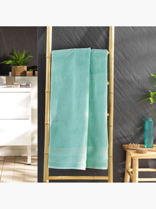 Serviette ou drap de douche 70 x 130 cm tendresse vert d eau - Kiabi Serviette ou drap de douche 70 x 130 cm tendresse vert d eau - Kiabi
