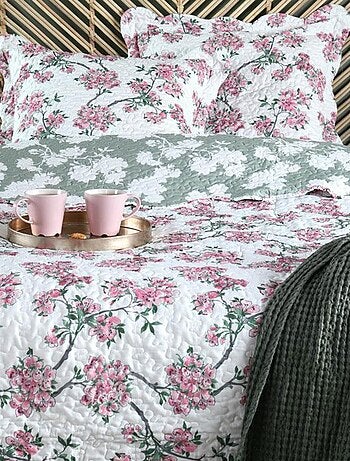 Set couvre lit boutis