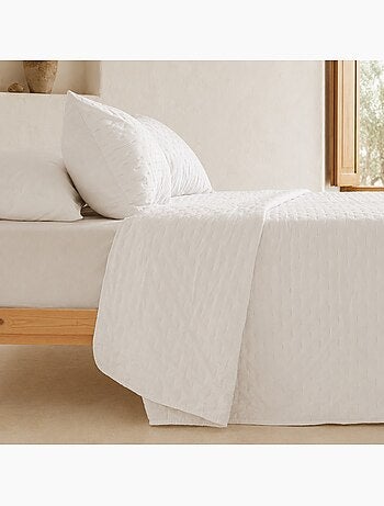 Set couvre-lit uni matelassé avec taie d’oreiller