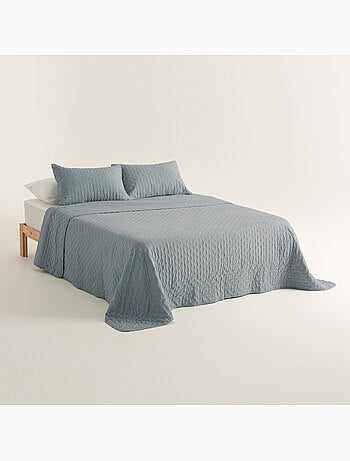 Set couvre-lit uni matelassé avec taie d’oreiller