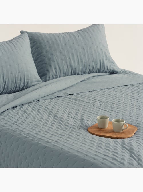 Set couvre-lit uni matelassé avec taie d’oreiller - Kiabi Set couvre-lit uni matelassé avec taie d’oreiller - Kiabi