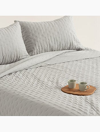 Set couvre-lit uni matelassé avec taie d’oreiller