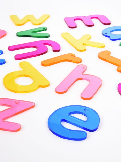 Set de 26 lettres de couleurs translucides - Kiabi Set de 26 lettres de couleurs translucides - Kiabi