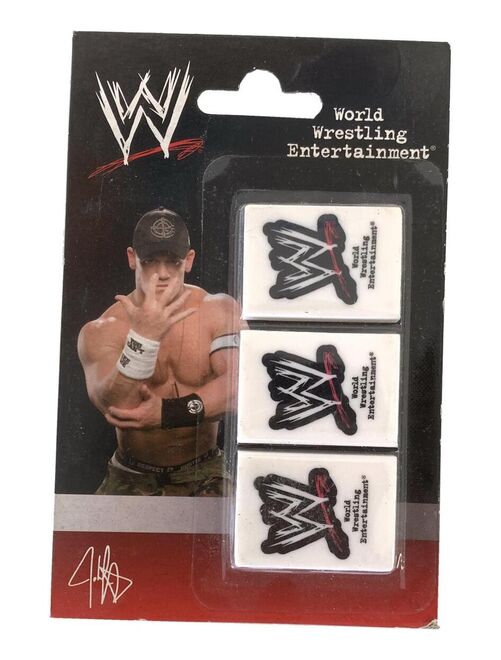 Set de 3 gommes WWE - Kiabi