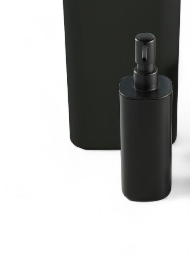 Set de 5 accessoires de salle de bain et WC BATHROOM Noir - Kiabi