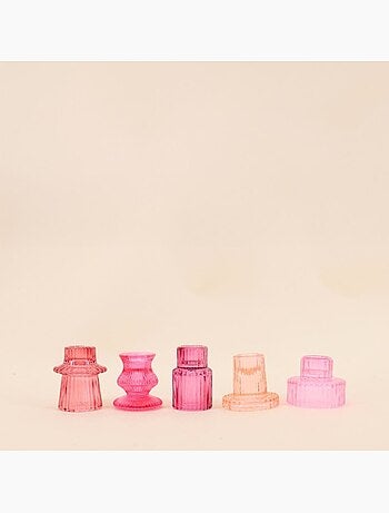 Set de 5 bougeoirs en verre rose assortis