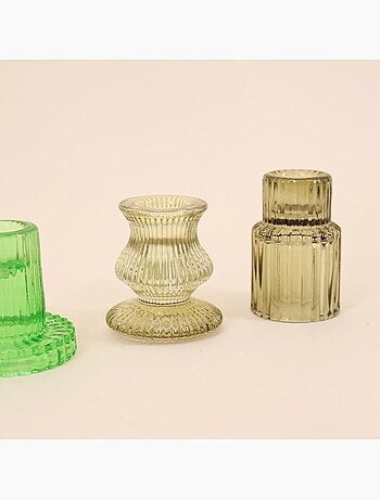 Set de 5 bougeoirs en verre vert assortis