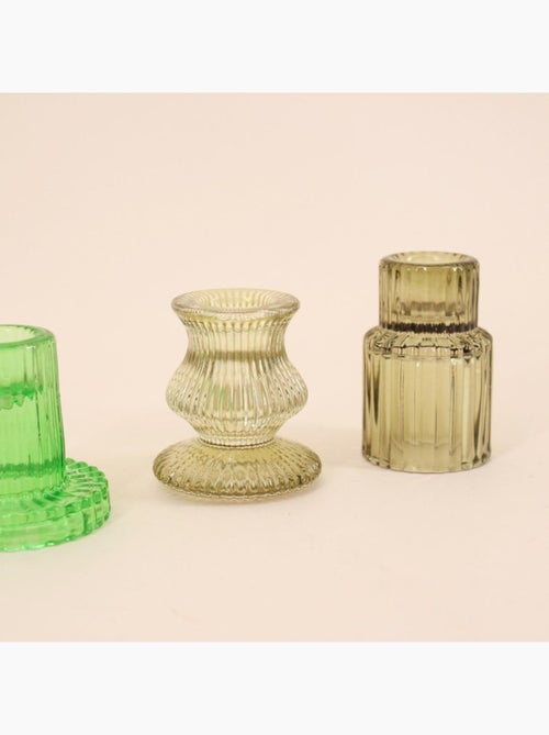 Set de 5 bougeoirs en verre vert assortis - Kiabi