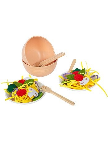 Set de jeu avec des pâtes