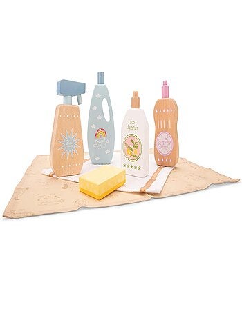 Set de produits ménagers en bois