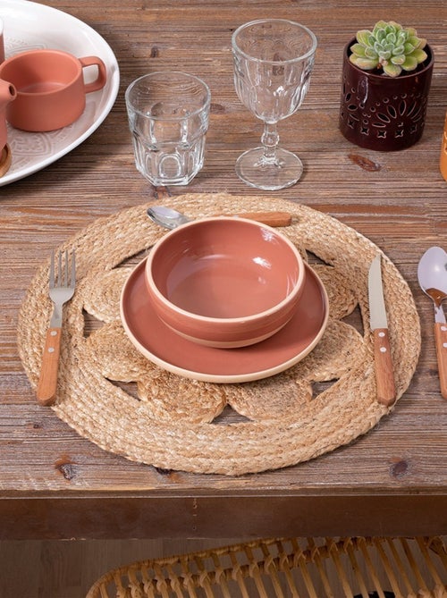 Set de table en jute ajourée D38 - Kiabi Set de table en jute ajourée D38 - Kiabi