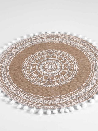 Set de table rond en jute avec pompons