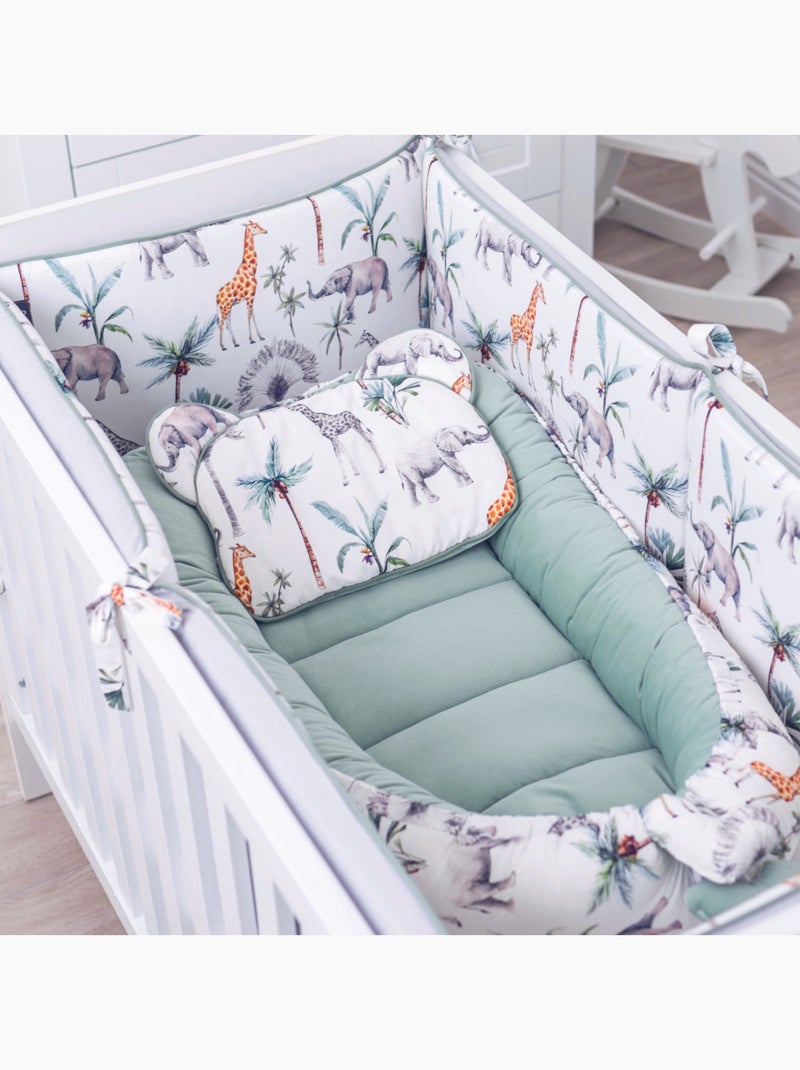 SEVIRA KIDS | Cocon nid bébé matelassé réducteur de lit Safari Vert d'eau - Kiabi