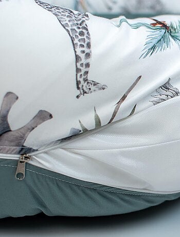 Sevira kids | coussin de grossesse et allaitement déhoussable safari