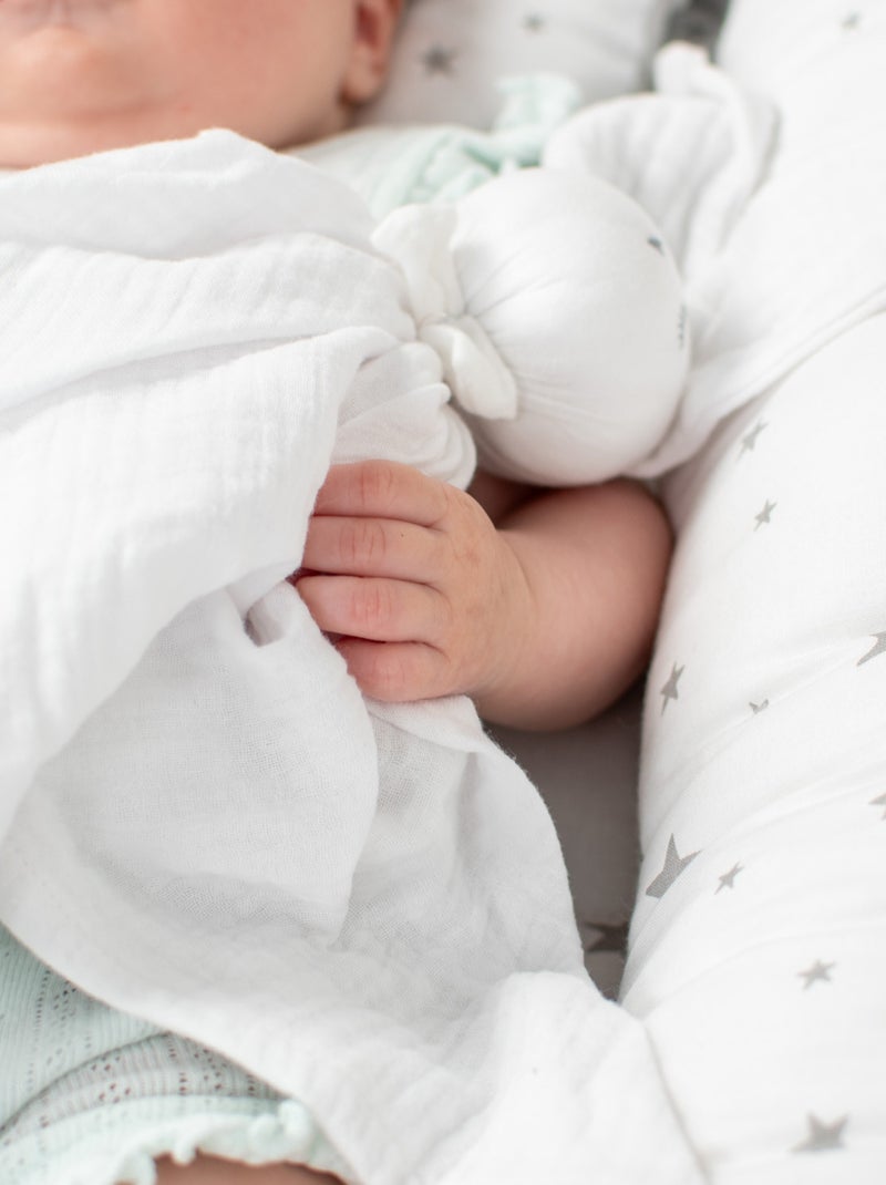 SEVIRA KIDS | Doudou Lapin  en gaze de coton Jeanne Blanc - Kiabi