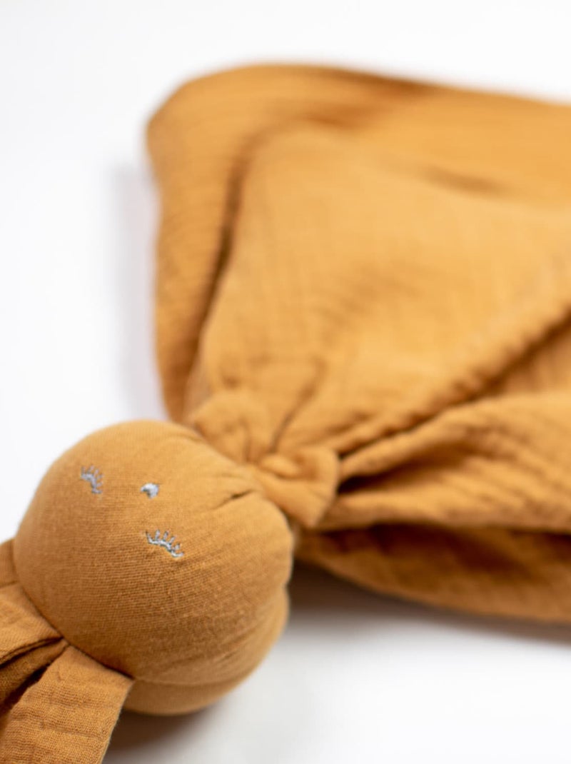 SEVIRA KIDS | Doudou Lapin  en gaze de coton Jeanne Marron clair - Kiabi