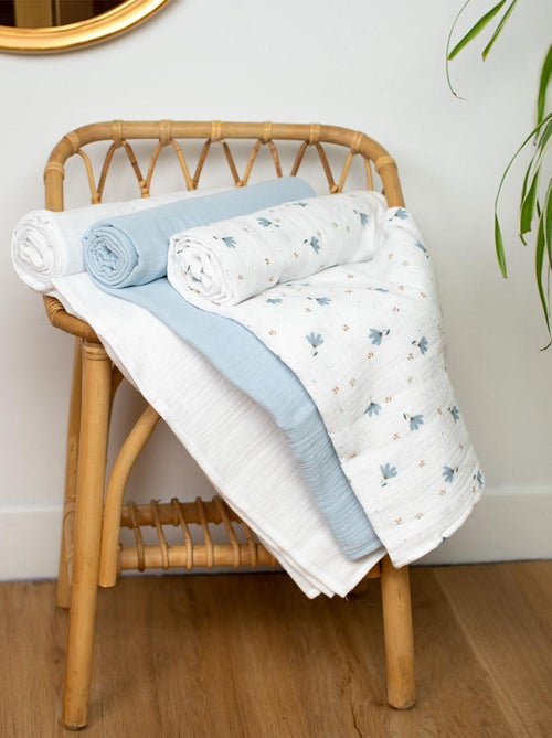 Sevira kids | grande cape de bain en coton et bambou bleuet - Kiabi Sevira kids | grande cape de bain en coton et bambou bleuet - Kiabi