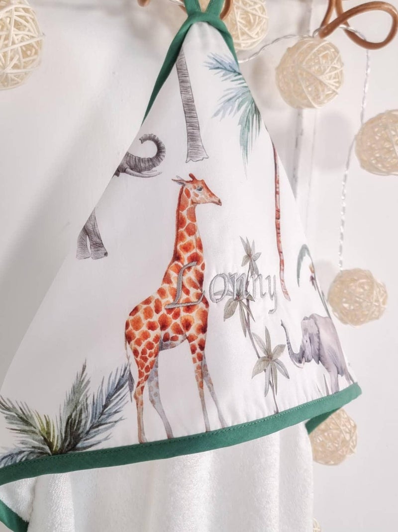 SEVIRA KIDS | Grande cape de bain en coton et bambou Safari Blanc - Kiabi