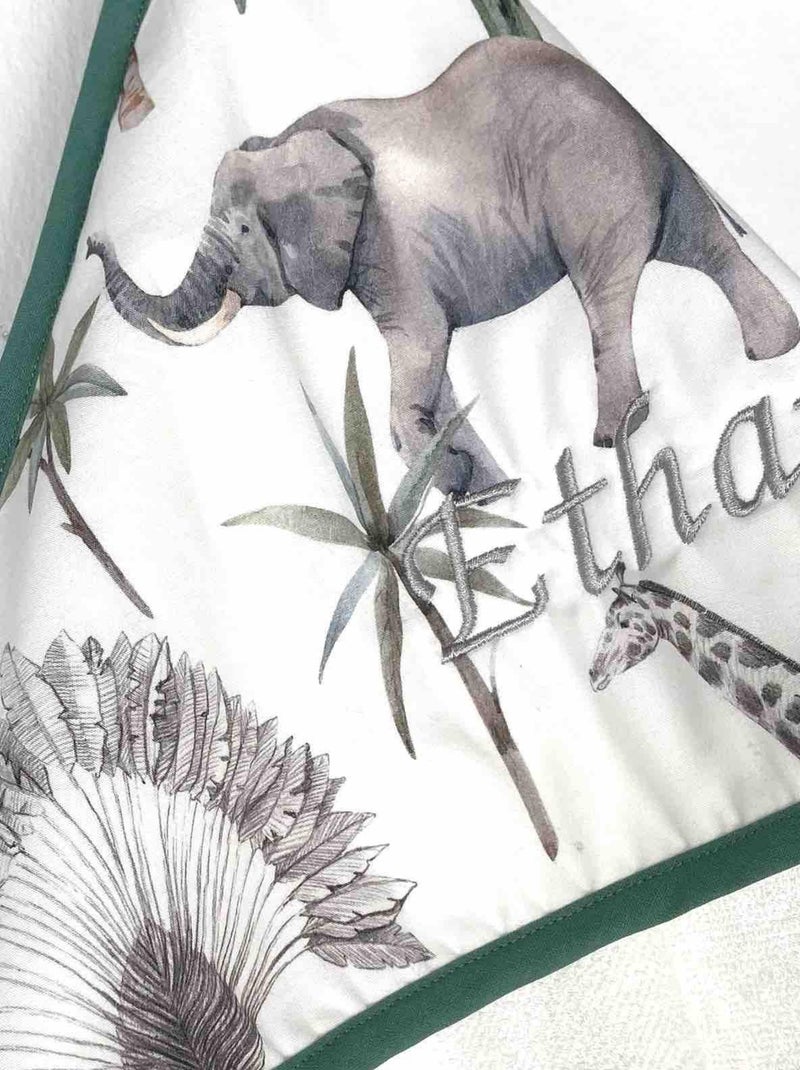 SEVIRA KIDS | Grande cape de bain en coton et bambou Safari Blanc - Kiabi