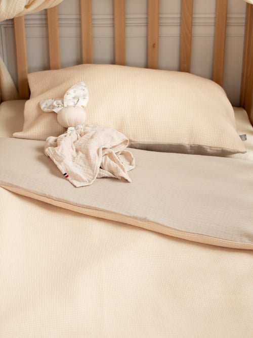 SEVIRA KIDS | Parure de lit réversible gaze de coton & nid d'abeille - Kiabi SEVIRA KIDS | Parure de lit réversible gaze de coton & nid d'abeille - Kiabi