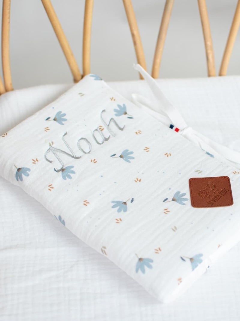 SEVIRA KIDS | Protège carnet de santé bébé en gaze de coton Bleuet Multicolore - Kiabi
