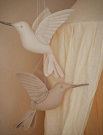 Sevira kids | trophée mural colibri en lin – décoration chambre bébé enfant