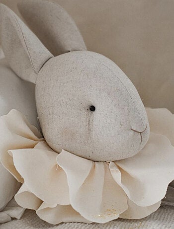 SEVIRA KIDS | Trophée mural Lapin Flora en lin – décoration chambre bébé enfant