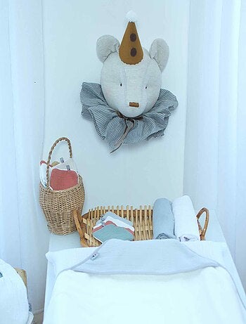 Sevira kids | trophée mural ours alex en lin – décoration chambre bébé enfant