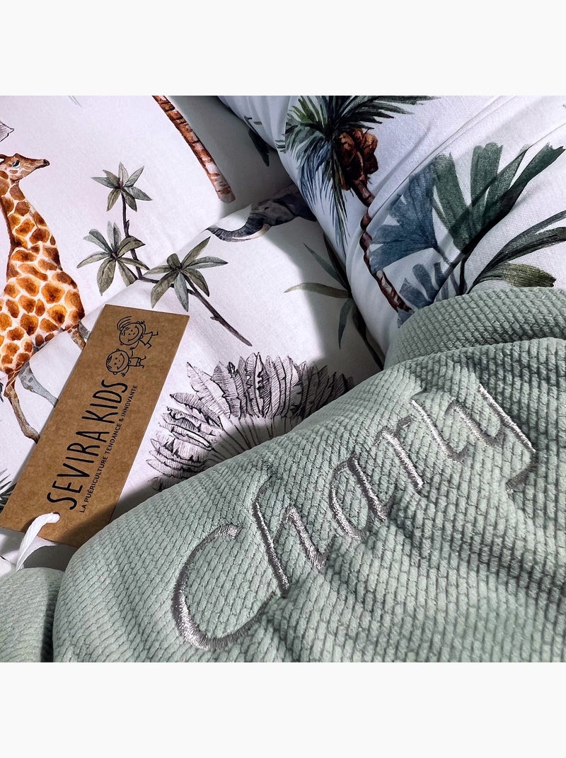 SEVIRA KIDS|Cocon nid bébé matelassé réducteur de lit Safari Vert d'eau - Kiabi