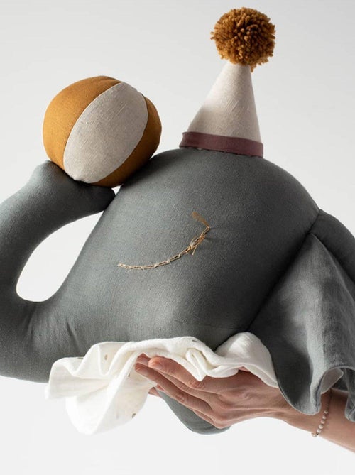 SEVIRA KIDS|Trophée mural Éléphant gris en lin – décoration chambre bébé enfant - Kiabi