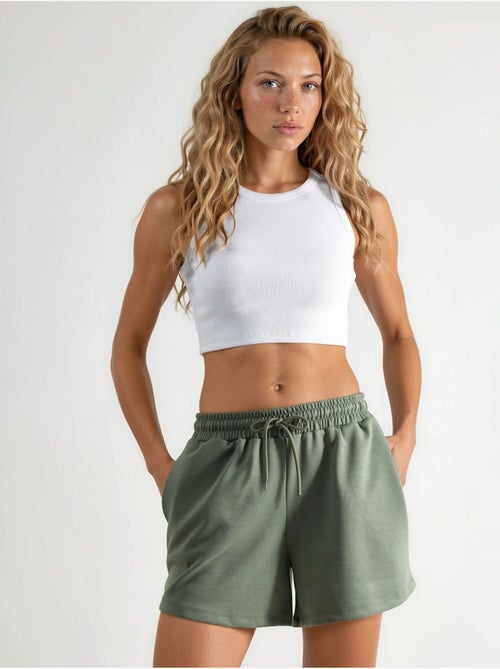 Short à jambes larges et taille mi-haute avec cordon de serrage busem - Kiabi Short à jambes larges et taille mi-haute avec cordon de serrage busem - Kiabi