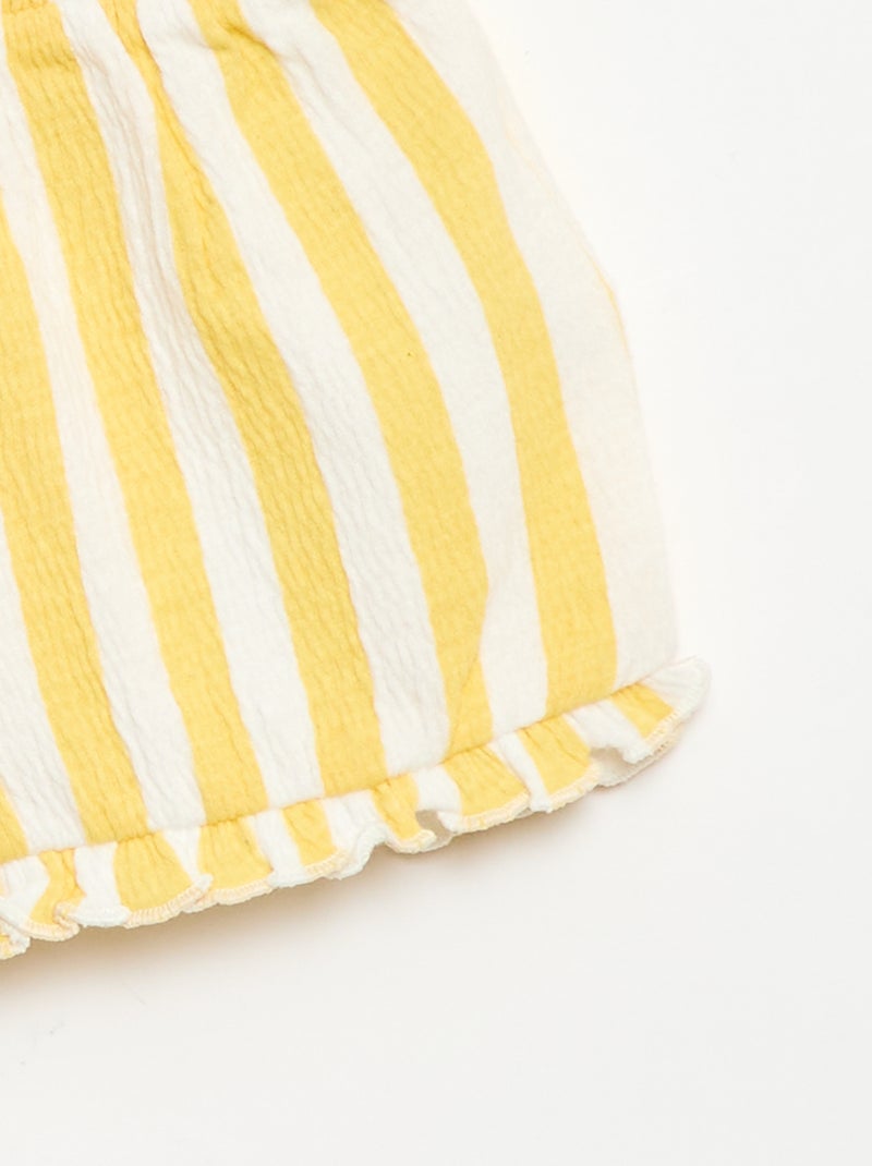 Short à motif avec base volantée Jaune - Kiabi