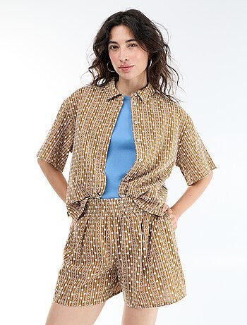 Short avec broderies à la taille élastiquée