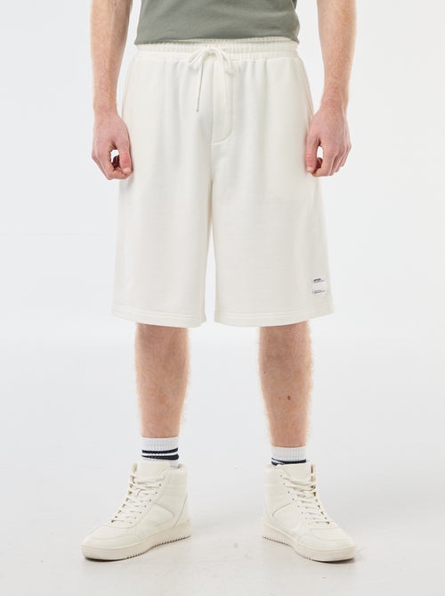 Short avec patch en coton uni - Kiabi