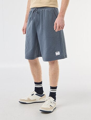 Short avec patch en coton uni