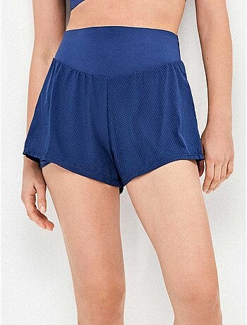 Short bleu avec des shorts à l'intérieur