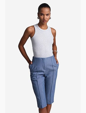 Short capri droit taille haute avec fente dilvin