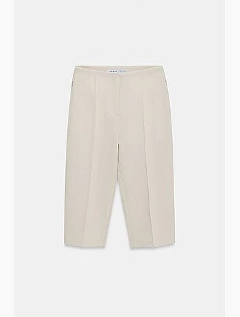 Short capri droit taille haute avec fente dilvin