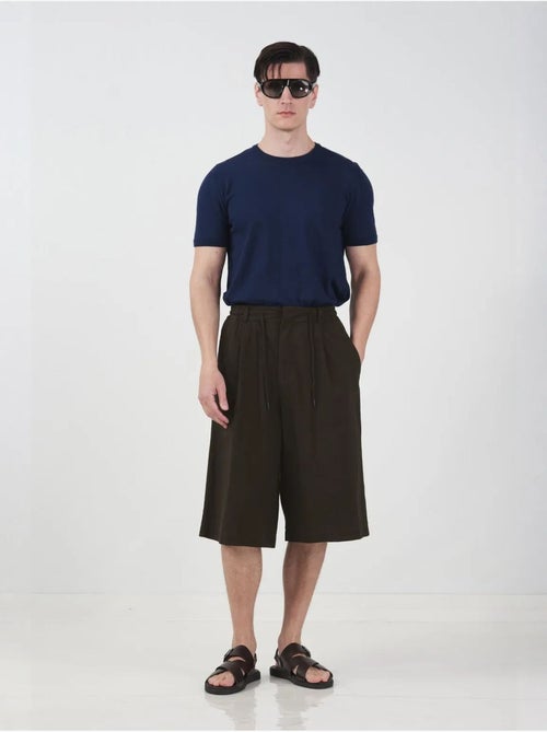 Short capri giesto mi-haut à jambes larges et cordon de serrage à la taille - Kiabi Short capri giesto mi-haut à jambes larges et cordon de serrage à la taille - Kiabi