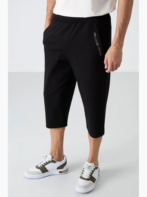 Short capri homme à taille mi-haute tommy - Kiabi Short capri homme à taille mi-haute tommy - Kiabi