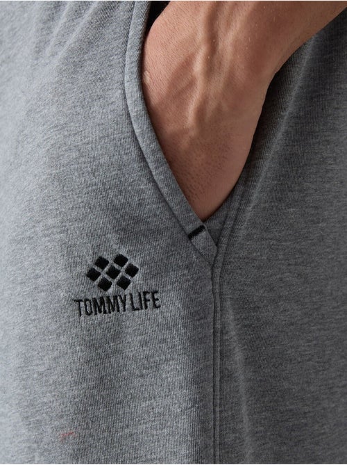 Short cargo homme à jambe large tommy - Kiabi Short cargo homme à jambe large tommy - Kiabi