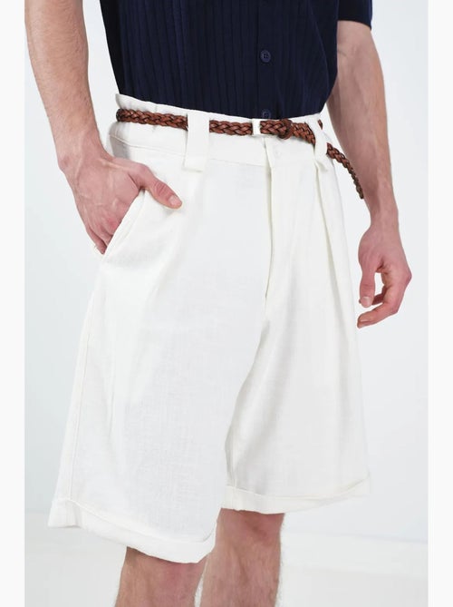 Short chino en coton taille haute et jambes larges giesto - Kiabi Short chino en coton taille haute et jambes larges giesto - Kiabi
