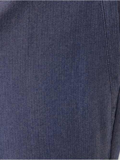 Short chino homme en tissu tissé tommy - Kiabi Short chino homme en tissu tissé tommy - Kiabi