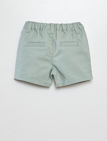 Short chino