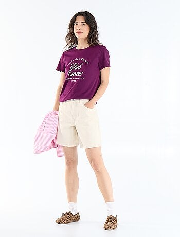 Short coupe courte avec surpiqûres fantaisies