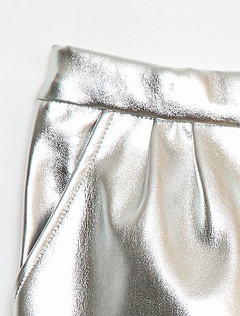 Short court faux cuir