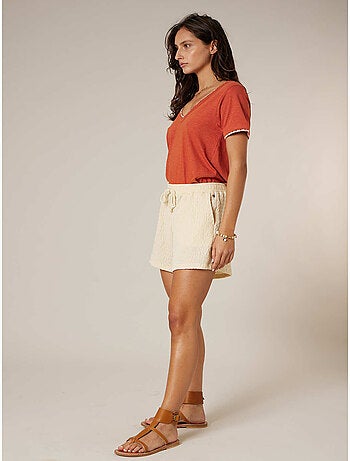 Short court femme gauffré 'Deeluxe'