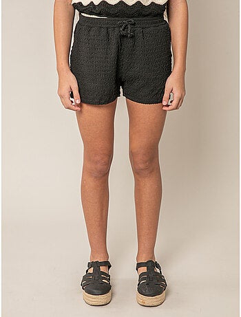 Short court fille gauffré 'Deeluxe'